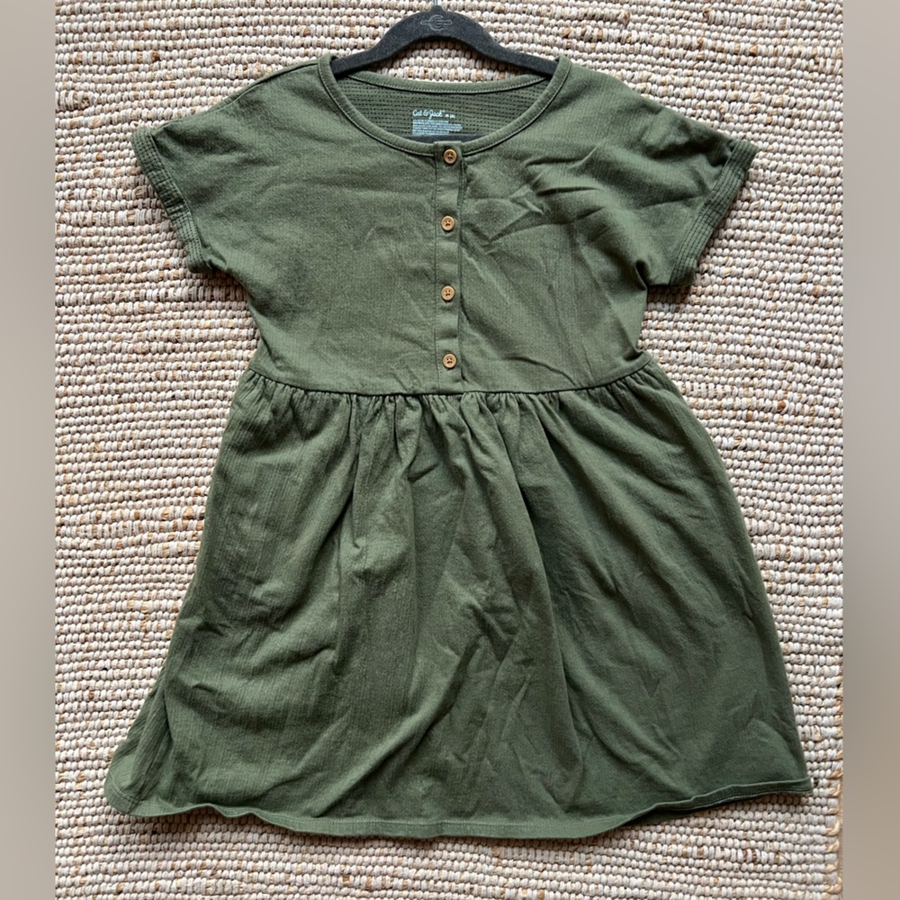 Art class dress size medium 7/8